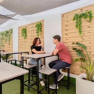 Casa Barcelo Camp Nou Barcelona , L’Hospitalet de Llobregat Hiszpania